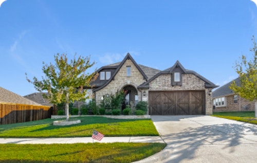 Home in Forney, TX that sold for $434k